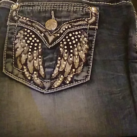 Jeans - Picture 2 of 2